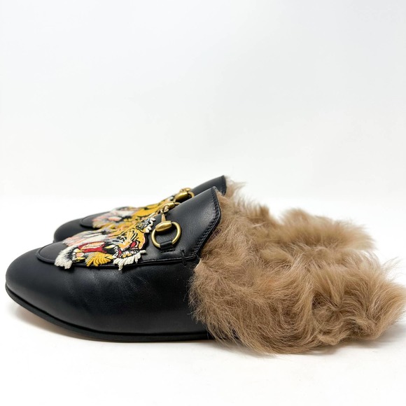 Gucci Princetown Tiger Fur Lined Round Toe Horsebit Canvas Flat Loafer Mules - Picture 4 of 13